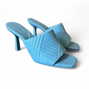 Antonio melani Tiffany blue heels
